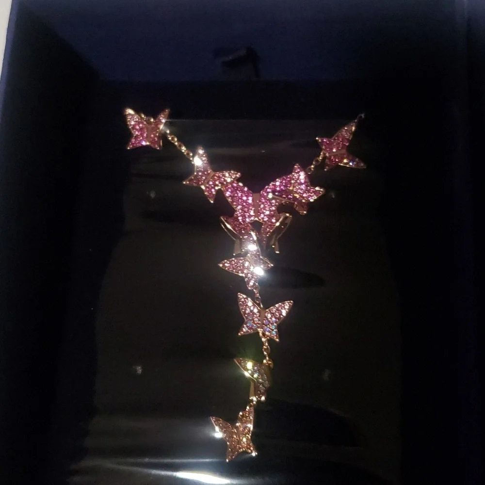 Lilia Y necklaceButterfly, Pink, Rose gold-tone plated - Picture 7 of 7